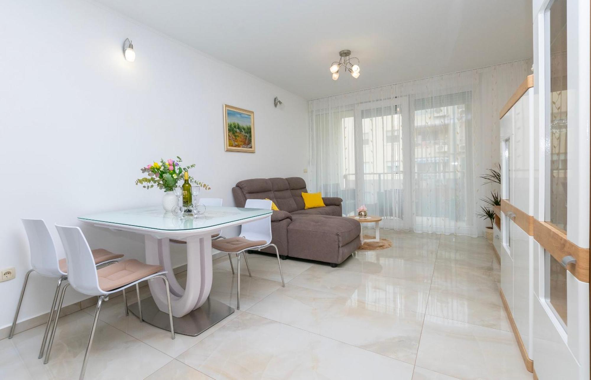 Apartment Ivanka Omiš Zewnętrze zdjęcie