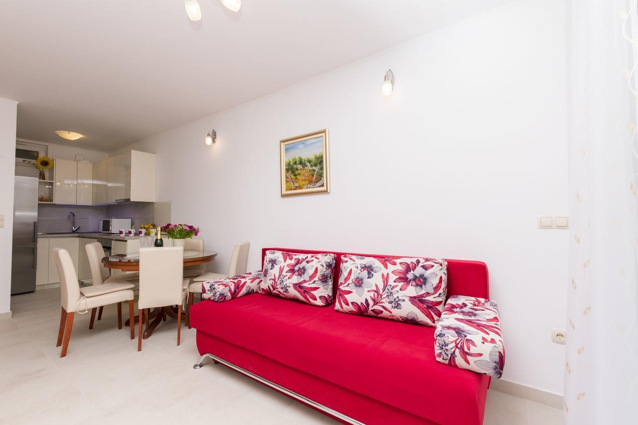 Apartment Ivanka Omiš Zewnętrze zdjęcie