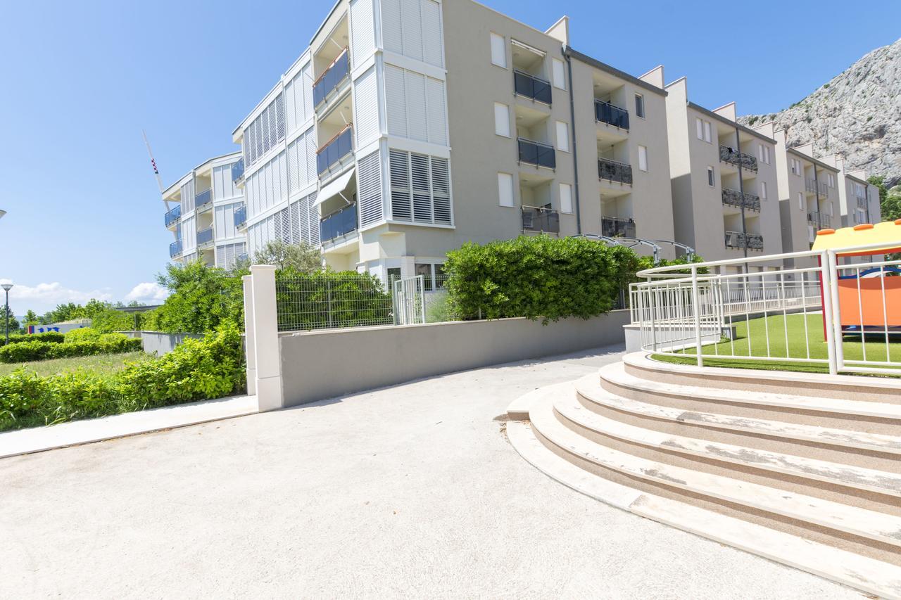 Apartment Ivanka Omiš Zewnętrze zdjęcie