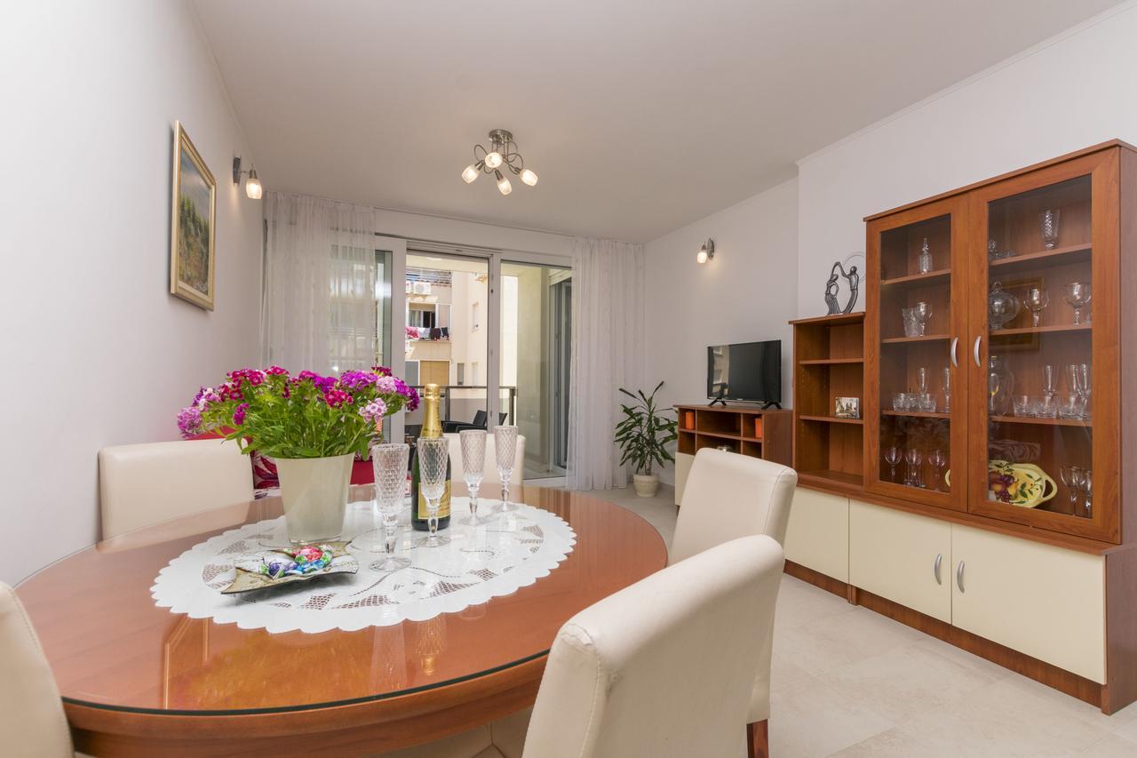 Apartment Ivanka Omiš Zewnętrze zdjęcie